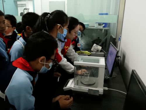 守護舌尖安全 點亮科技夢想——一只船教育集團一只船小學開展研學實踐教育活動